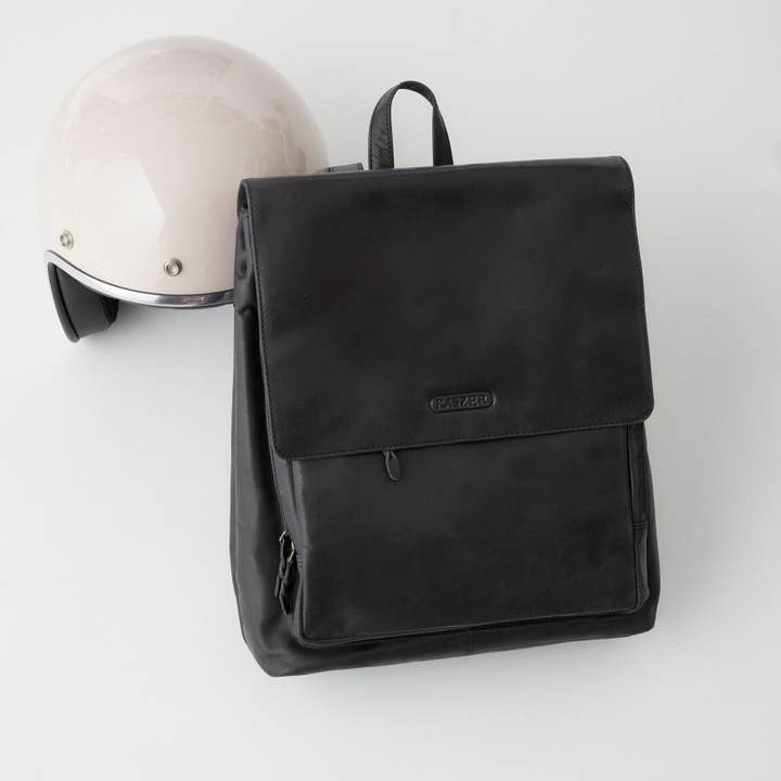 Zaino in pelle di vitello 20698 G4 con patta e manico per la vendita all'ingrosso da parte di KASZER