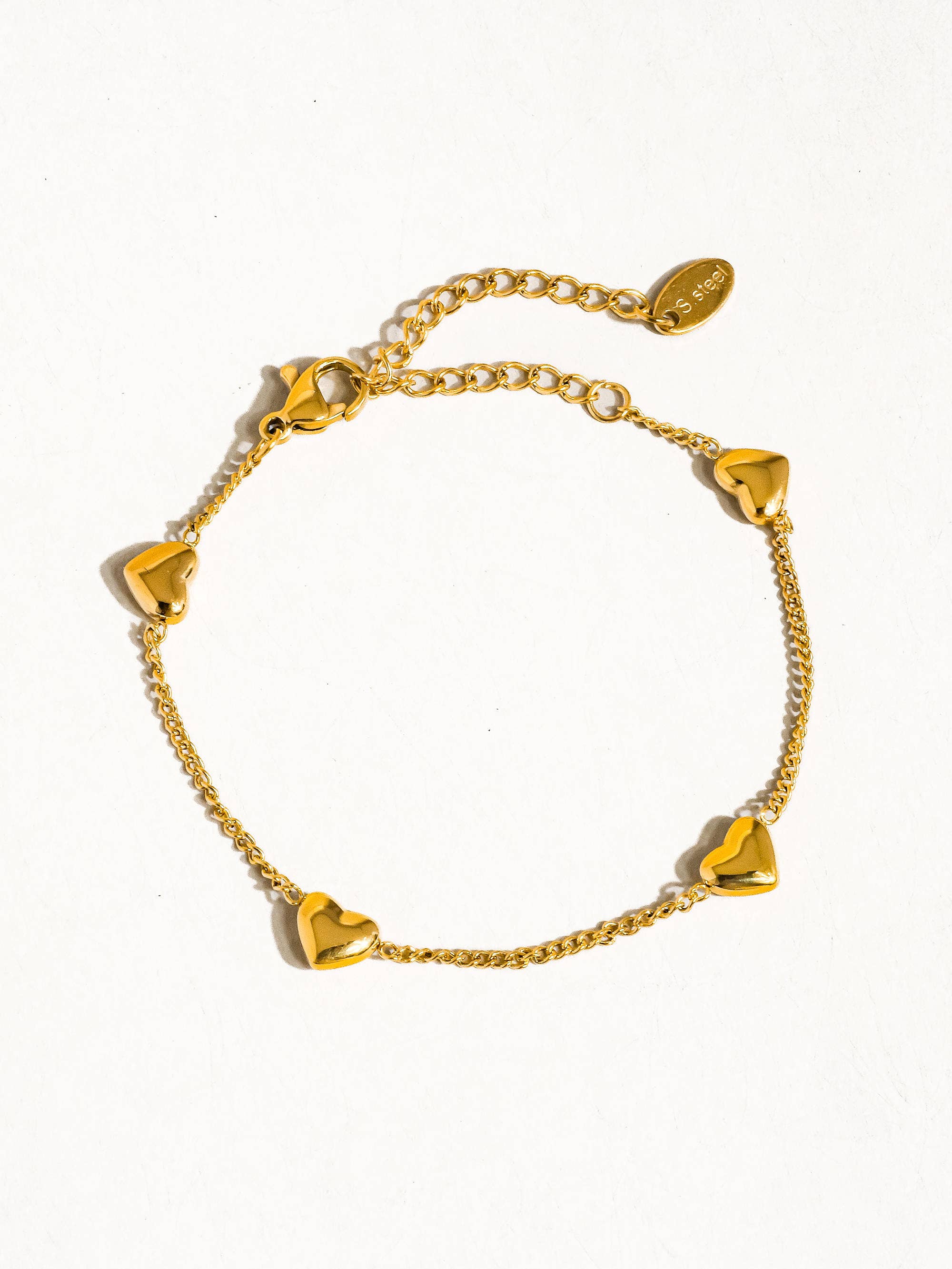 Vivre 18K Gold Non-Tarnish Petite Heart Bracelet, Necklace for wholesale on Faire0