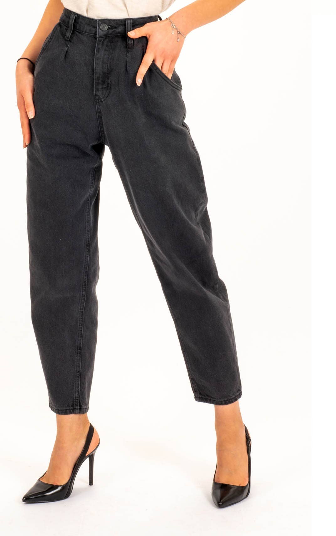 SPONTANÉ - Wholesale Jeans - Women's - Slouchy jeans - stylish and comfortable - CasualChic Denim1