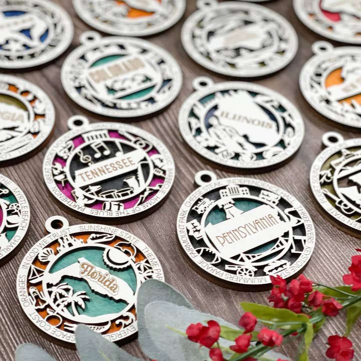M.Ree Jewels Creative – Engroshandel Pynt – Montana Keepsake MT State juletræ gul ornament