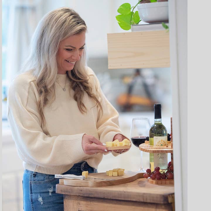 Sequel Giftables - Wholesale Beer/Wine Caddy - Outdoor Wine Table Charcuterie Tray Wine Caddy 9