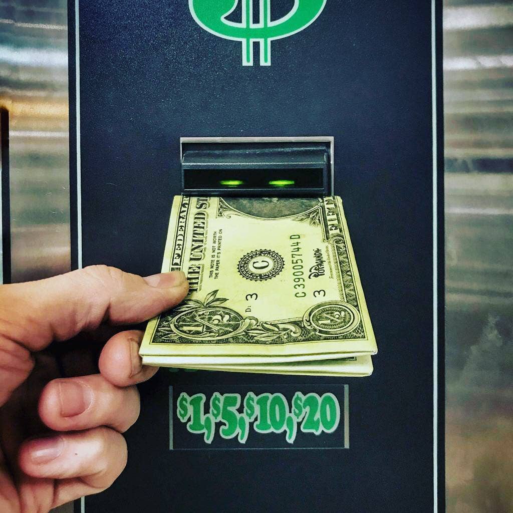 Mighty Wallet - Wholesale Wallet - Men's - Half Dollar Mighty Wallet6