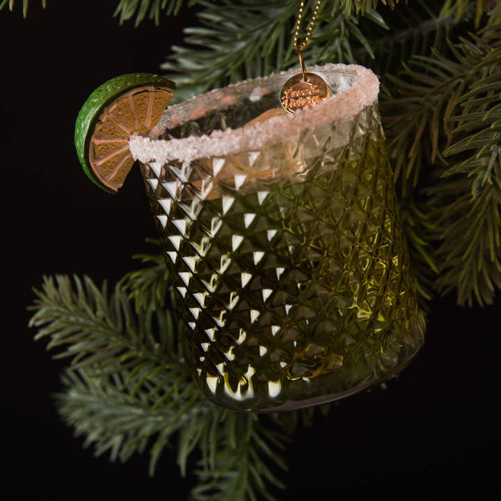 Love & Victory - Wholesale Ornament - Cocktail Christmas Ornament - Multipack: 28 units, 7 designs4