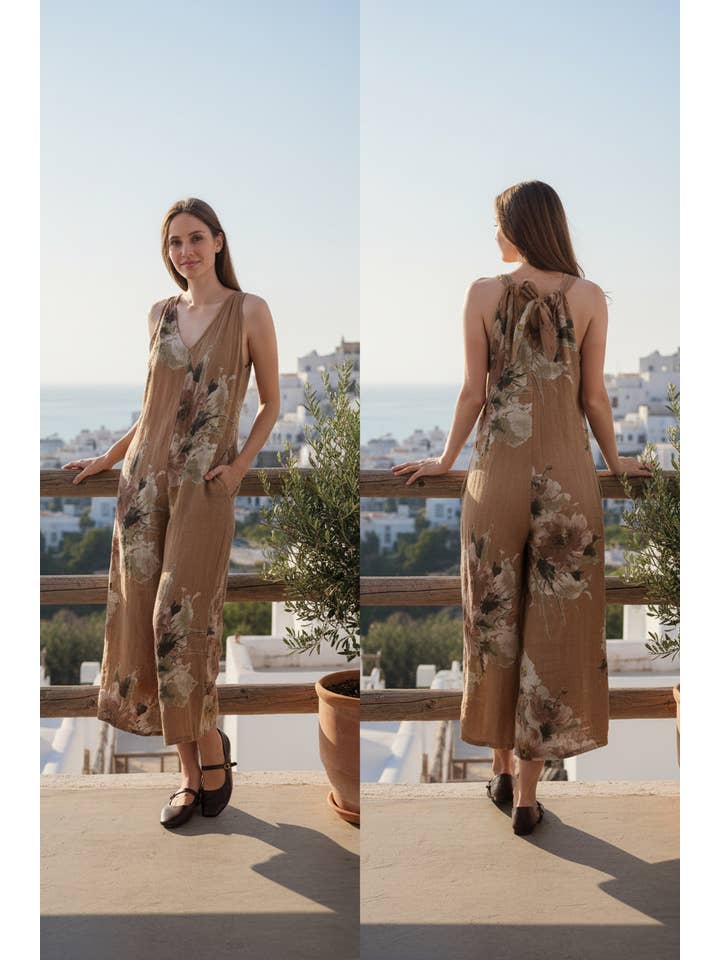 Shyloh - Wholesale Onesie - Women's - Flowy long dress with floral print and straps 2059923