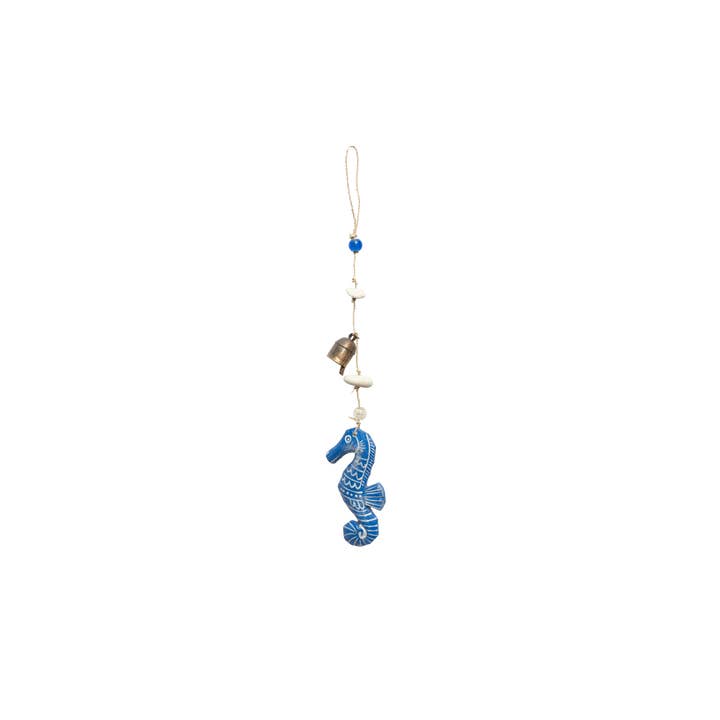WY-530 - Un hippocampe bleu/bois peint/perles & cloche/min.2 pour la vente par Moksha Imports