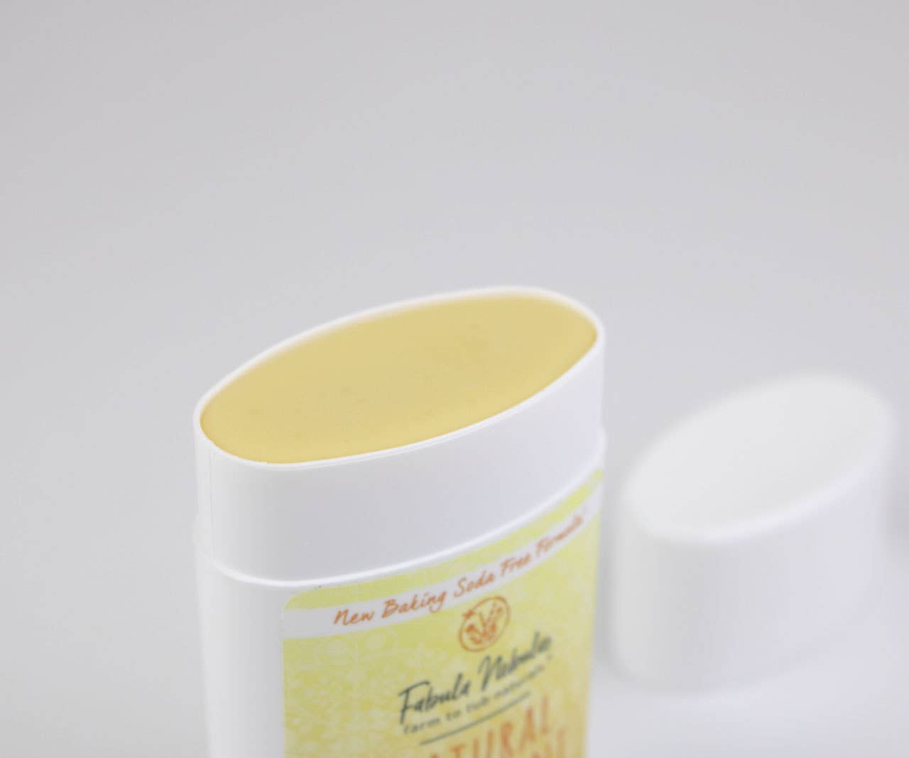 Fabula Nebulae - Wholesale Deodorant - Unisex - Natural Baking Soda Free Deodorant (grapefruit + bergamot)2