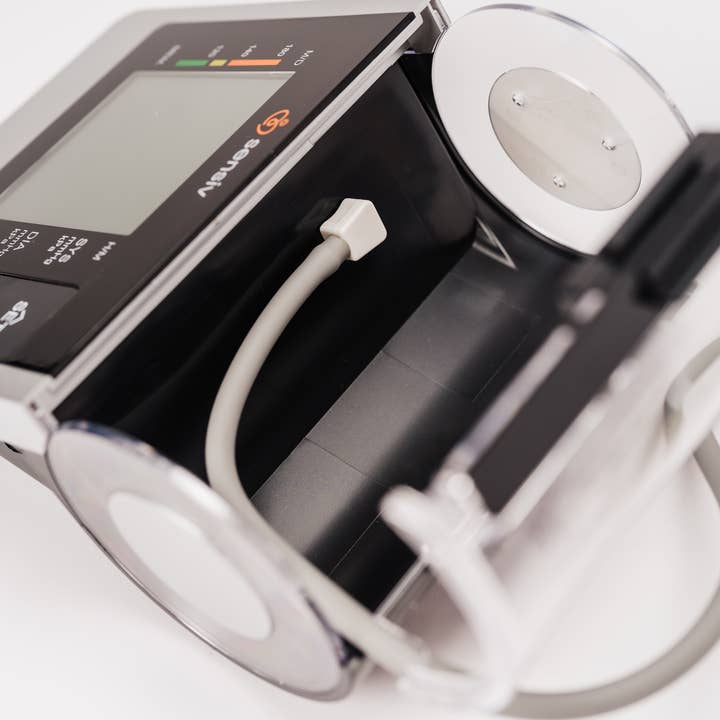 Kanjo - Wholesale First Aid Kit - Sensiv Upper Arm Blood Pressure Monitor4