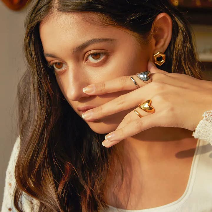 Sweet Cherry Sky – Engroshandel Båndring – Chunky Wrap Around Heart Ring1