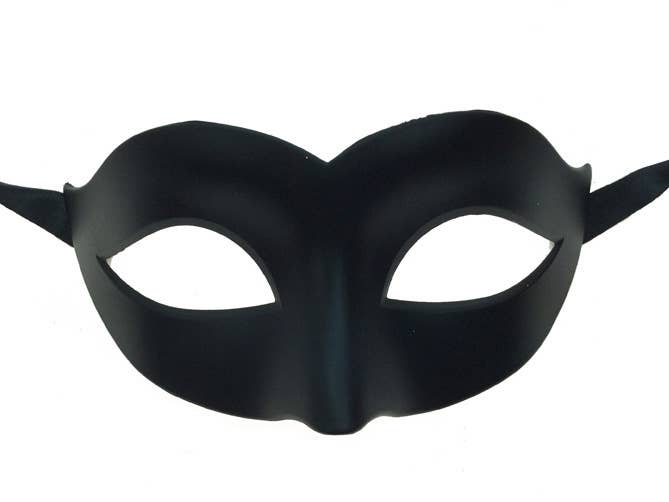 KBW Global Corp. - Wholesale Costume - Unisex - Black Half Mask0