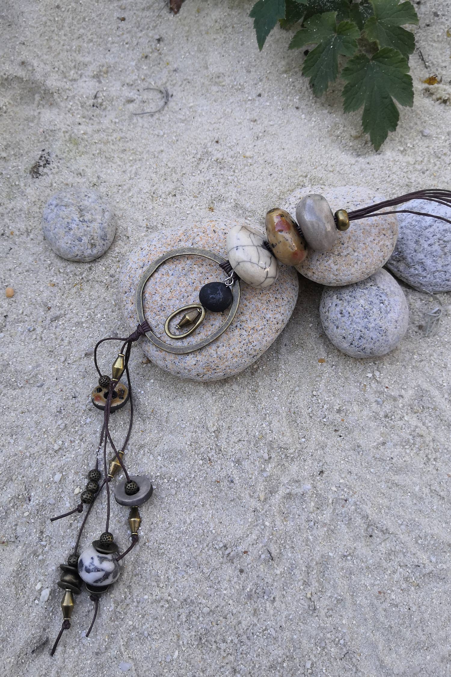 Raku - Vente Colliers à pendentif - COLLIER GALETS5