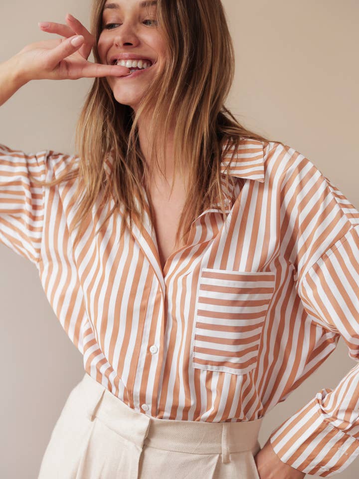 camisa às riscas por atacado de Laura Laval Paris