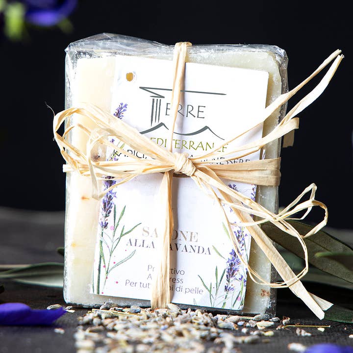 Lavendelzeep - natuurlijke, ecologische, vegan zeep voor wholesale door Terre Mediterranee