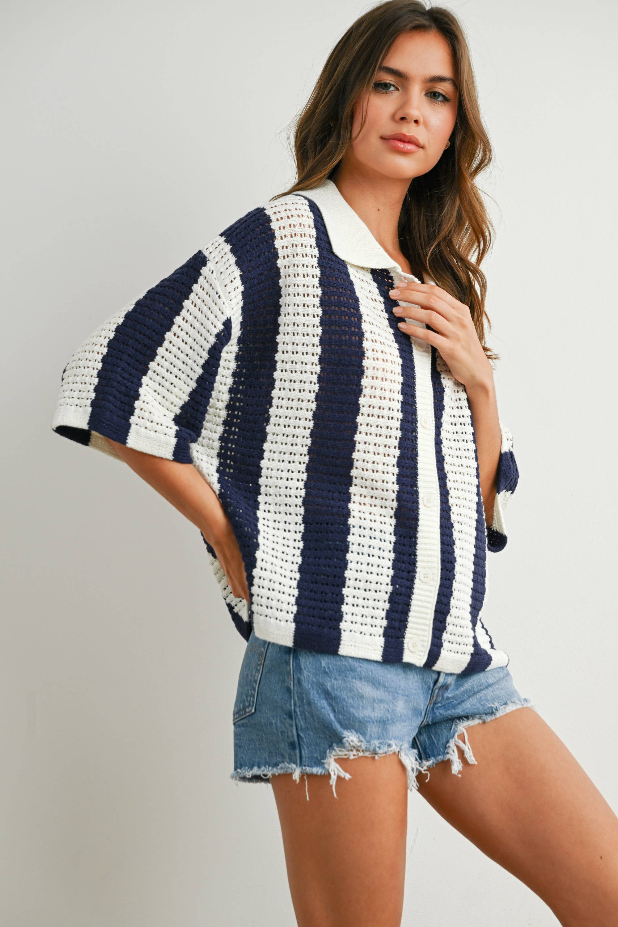 BUTTERMELON - Venta al por mayor Jersey de punto - Mujer - Jersey de Punto a Rayas con Botones - BMW77427