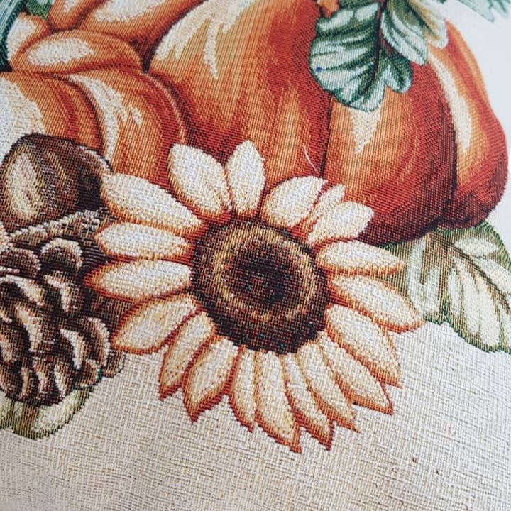 Lunaria Lab - Wholesale Throw/Decorative Pillow - Zuccose Gobelin Microfiber Autumn Pillowcase2