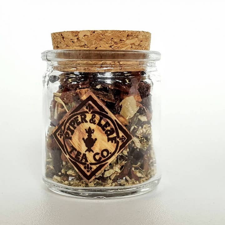 Piper & Leaf Artisan Tea Co - Wholesale Loose Tea - Smelling Jar of Tea