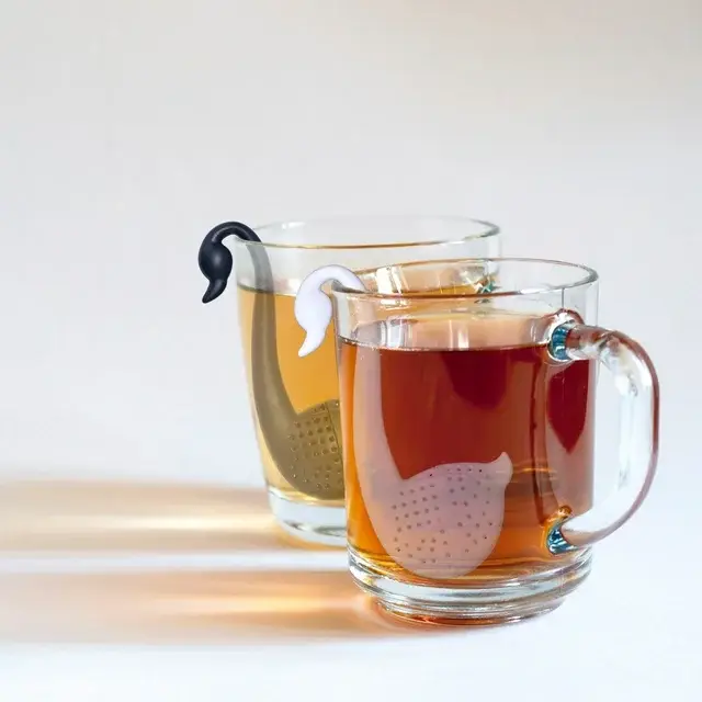 Magnifique Hearts - Wholesale Theevergiet/infuser - Elegante theefilter in zwaanvorm met zeef en infuser4