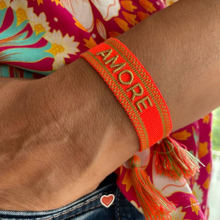 Parsley & Pepper - Wholesale Woven/Braided Bracelet - AMORE statement bracelet woven, embroidered1