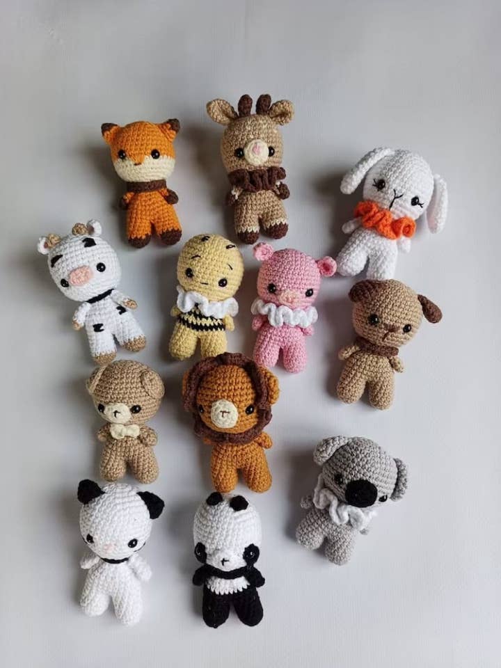 Handmade Crochet Mini Animals Keychain – Cute Amigurumi Gift for wholesale by KLABELGIFT