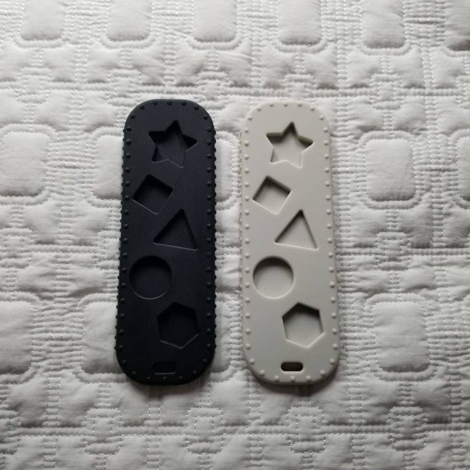 D & C TOYS - Wholesale Teether (Not Clip-On) - Baby - Creative Remote Control Teether - Black & Gray3