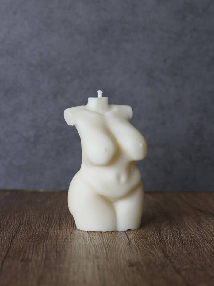 Thick Body Candle for wholesale by Bea’s Wax