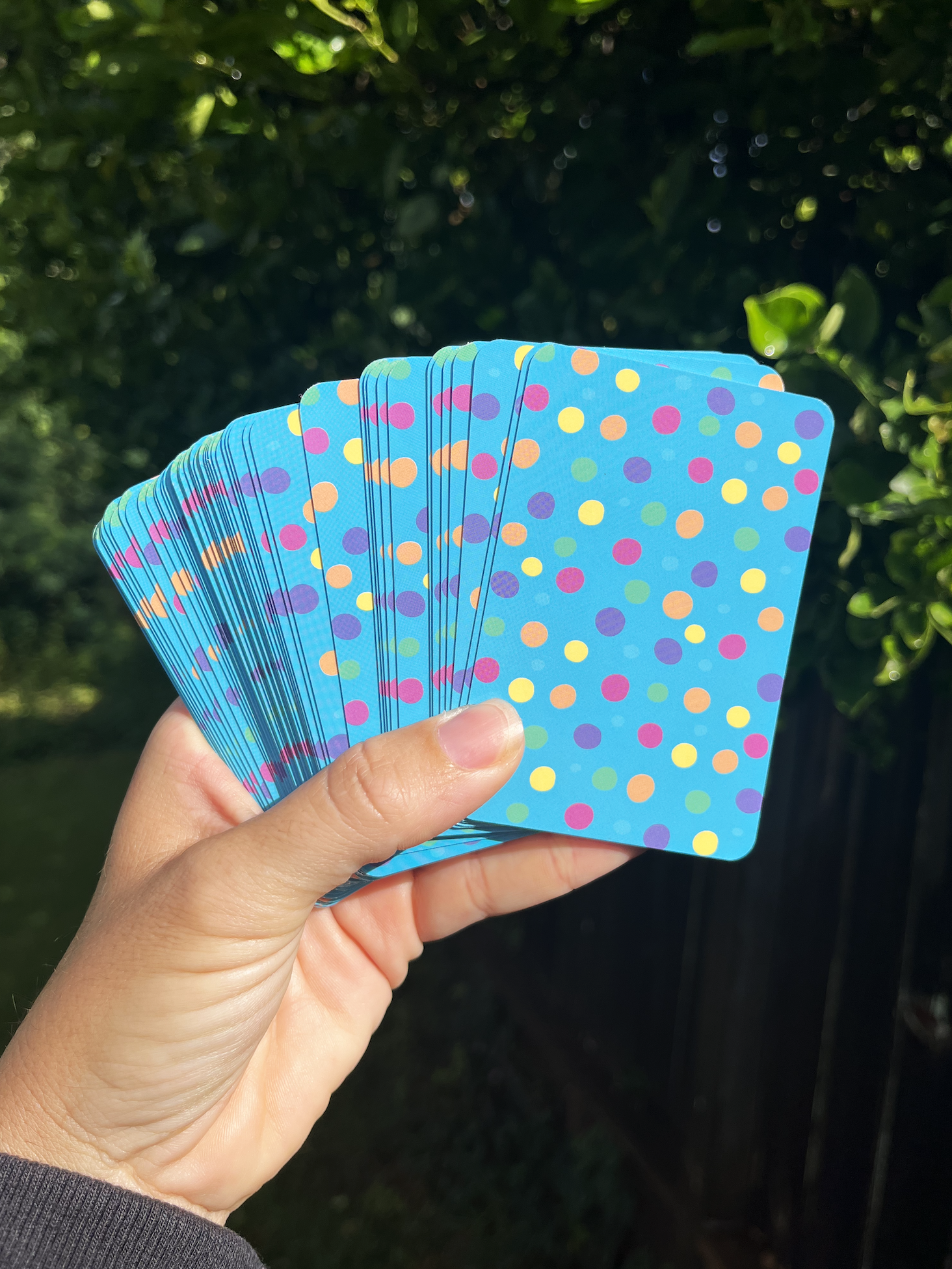 Left Right Design - Wholesale Card Game - Old Rooster Card Game8