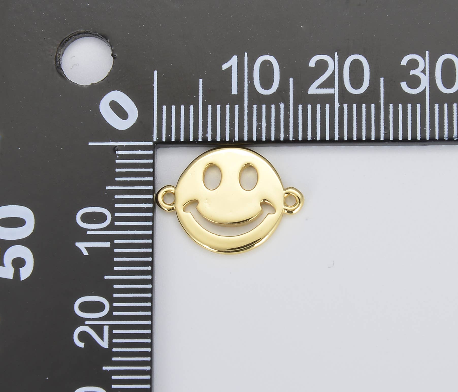 ☺︎☺︎☺︎11/29 Wholesale Dainty Happy Smile Emoji 18K Gold Filled Connector CN392