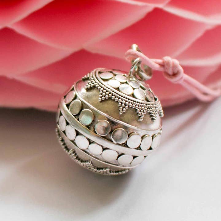 Atelier Aismée - Wholesale Pendant/Charm Necklace - Harmony pregnancy ball1