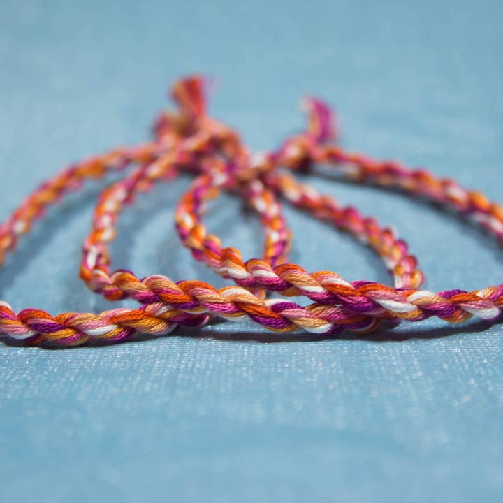 Lesbian Twist Baumwollarmband für den Großhandel von Quiet Mischief and Company