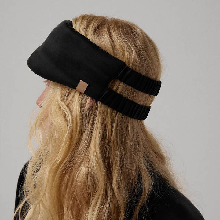 Immersed Black Weighted Silk Sleep Mask for wholesale on Faire1