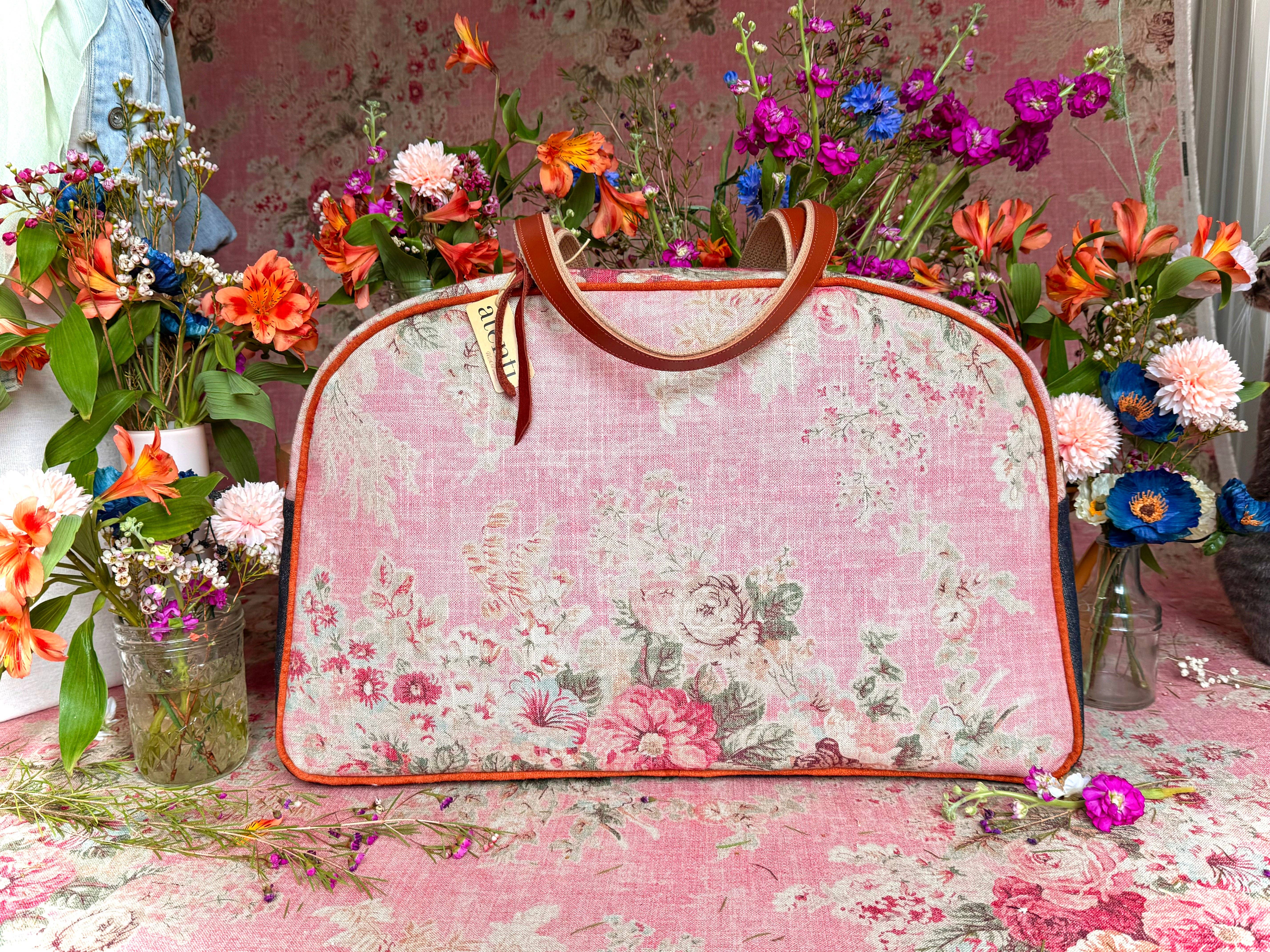 Atenti - Wholesale Weekender Bag - Women's - Handmade Atenti Rosewood Overnighter Weekender– USA Made15