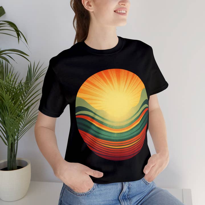 Retro Sunset Waves T-Shirt: Vintage-Vibes mit einem Hauch von Farbe für den Großhandel von Victorholistics