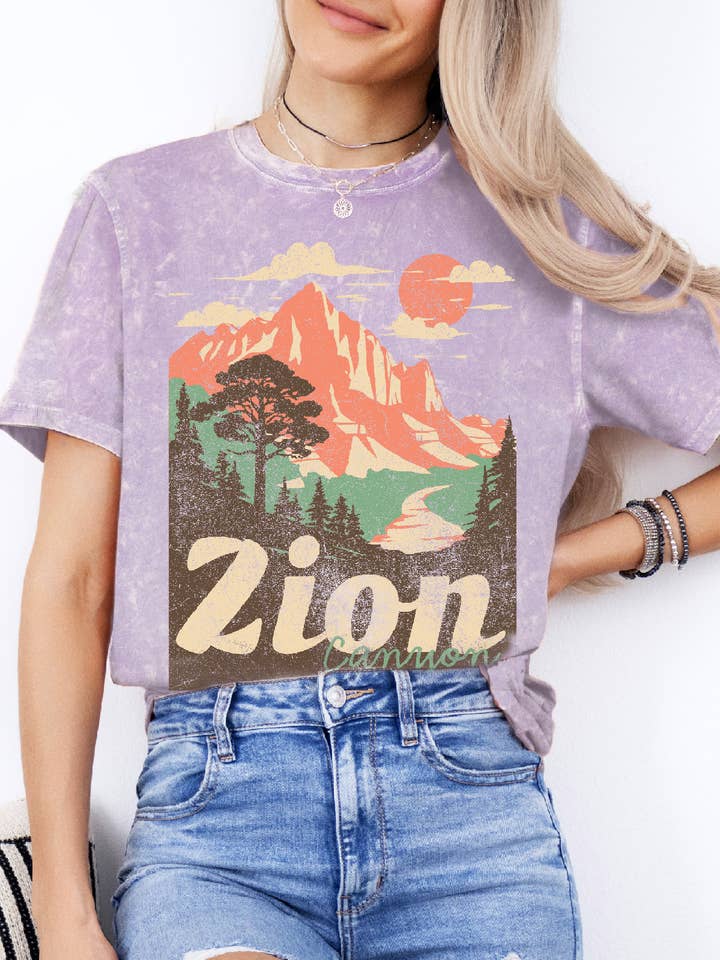 BT2264 MT ZION CANYON NATIONAAL PARK Mineral Wash T-shirt voor wholesale door BouTeeQue Closet