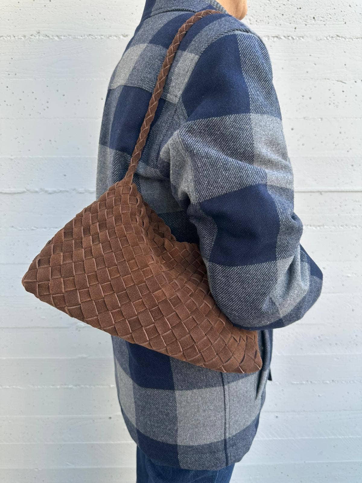 Zhade – Großhandel Schultertasche – Damen – ROSY SMALL Schultertasche aus Wildleder2