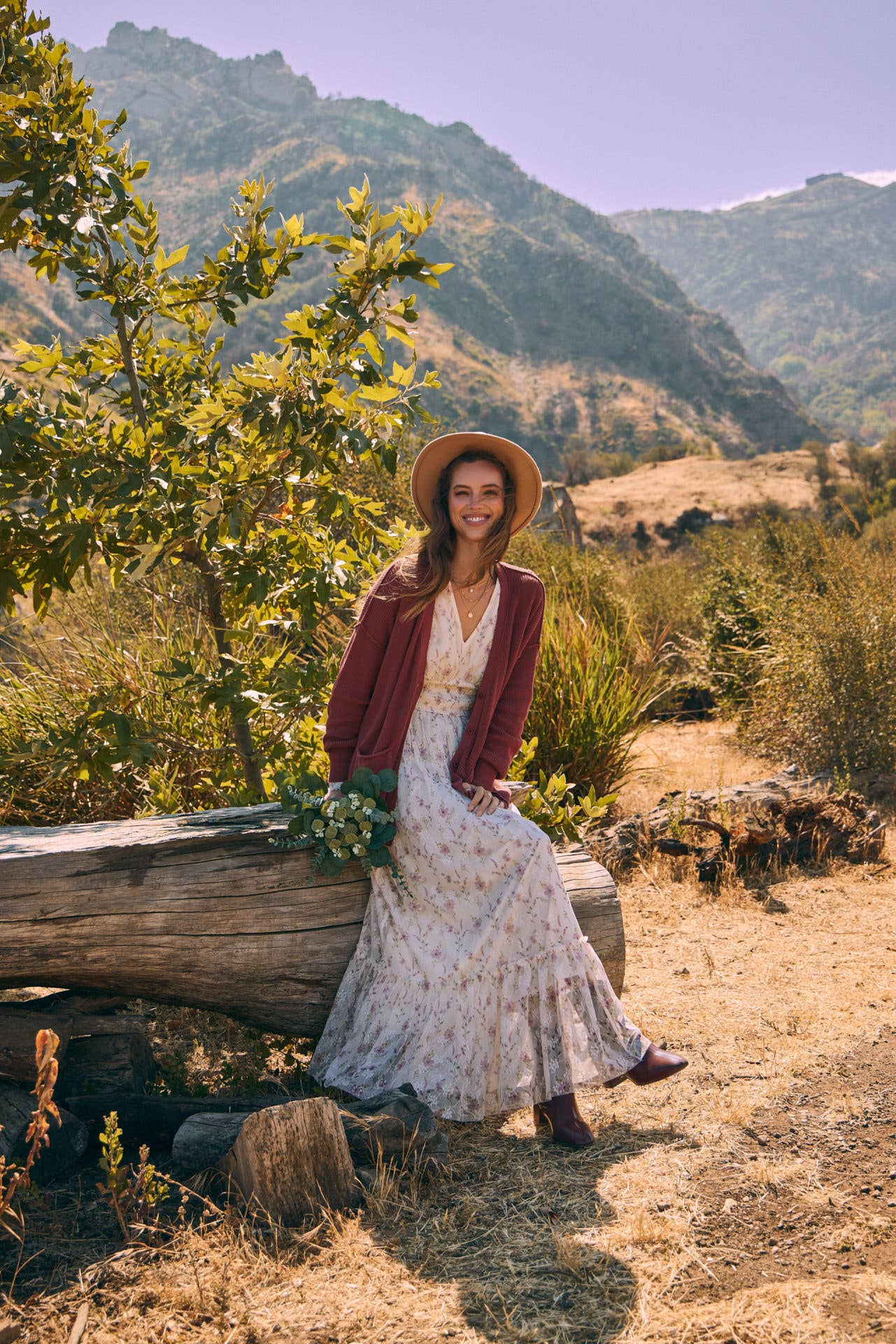 in february - Wholesale Cardigan - Women's - SLOUCHY CHARM BUTTON-DOWN CARDIGAN WITH CONTRAST WEAVE47