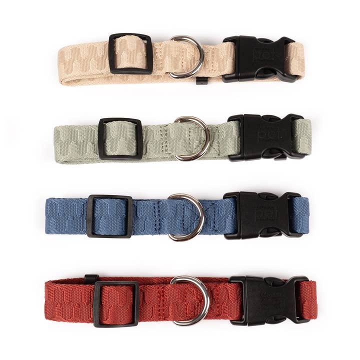 Carolina Pet Company - Wholesale Pet Collar - Dog - Checkered Wave Dog Collar10