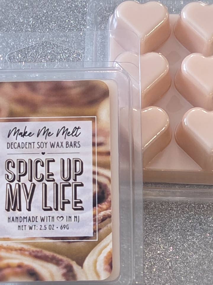 Highly Scented Heart-shaped Wax Melts - Cinnamon Spice scent for wholesale by Make Me Melt