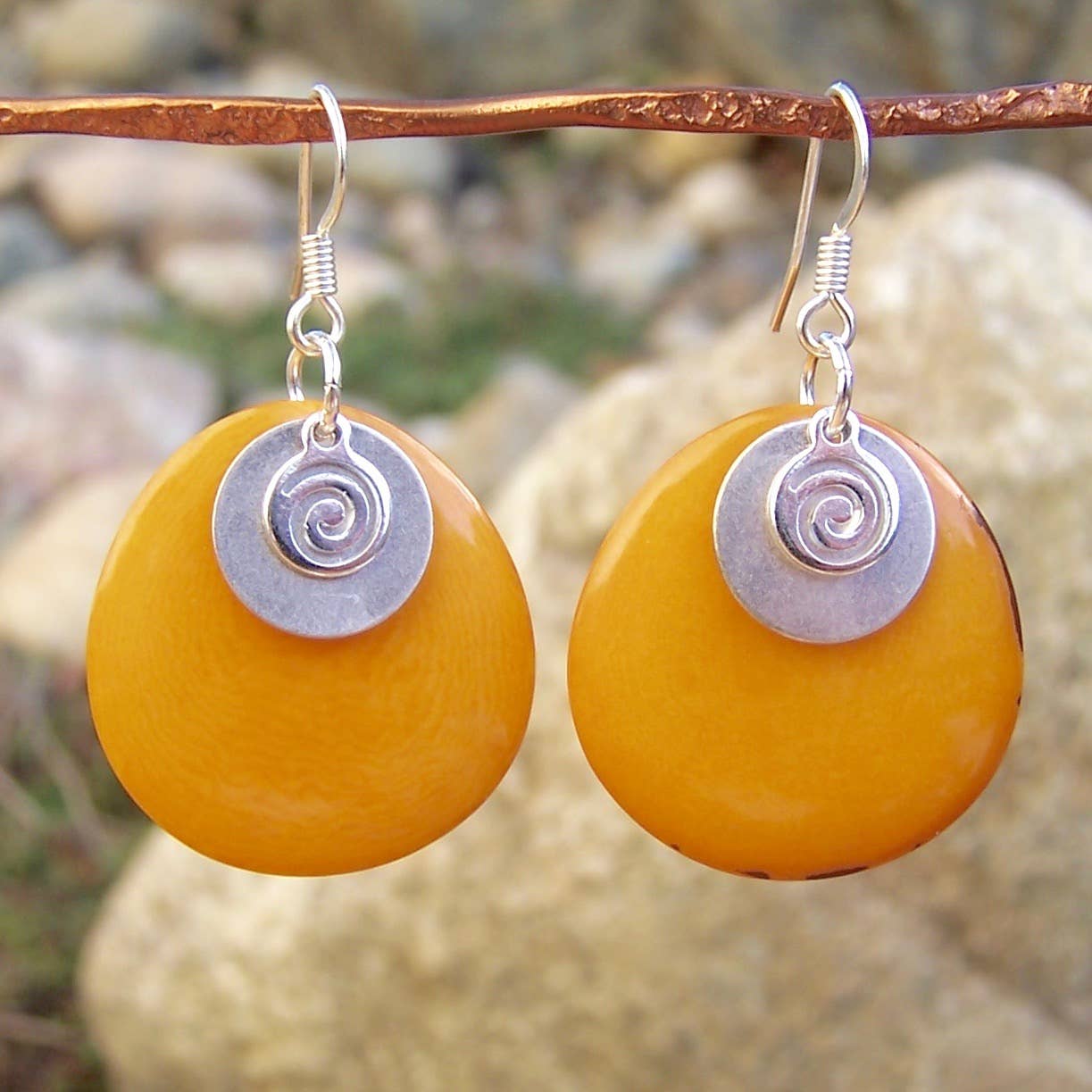 Jo Bird Jewelry – wholesale Dangle earrings – Tagua Earrings0