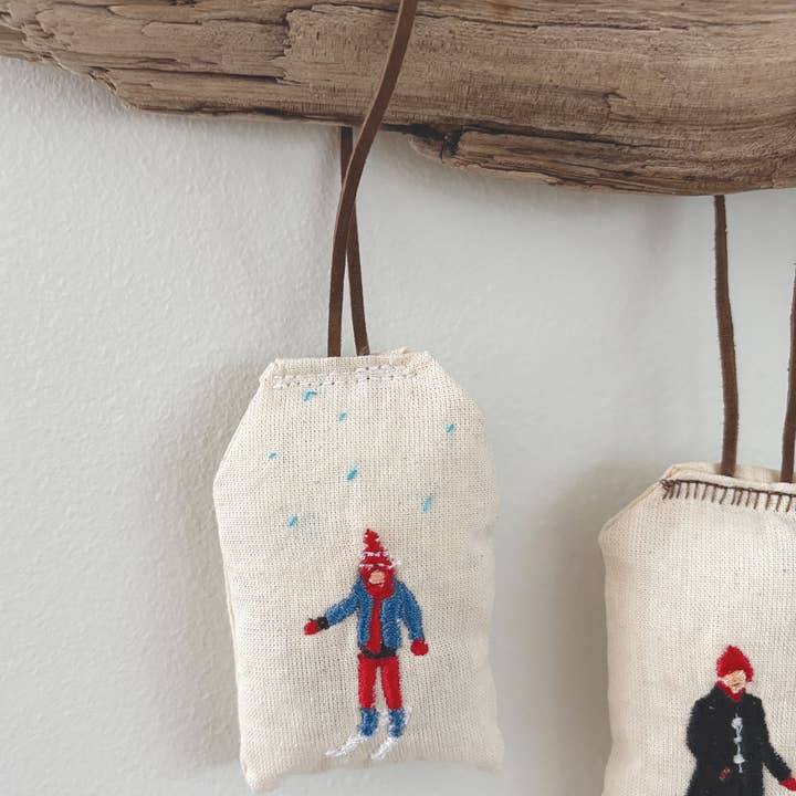 Saturna Outdoor Research - Wholesale Ornament - Kid Skiing Ornament (Assorted Colors)2