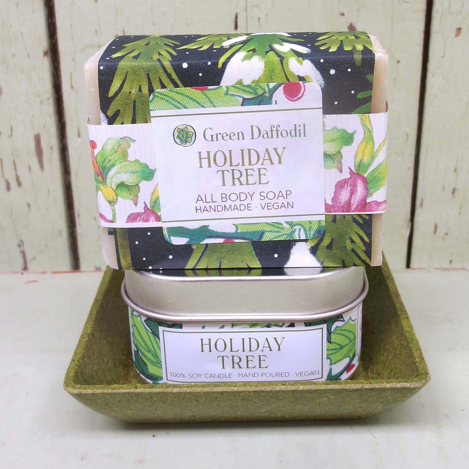 Green Daffodil Bath & Body - Wholesale Gift Bag Set/Pack - Holiday Tree Candle & Soap Dish Kit - Christmas Gift Set1