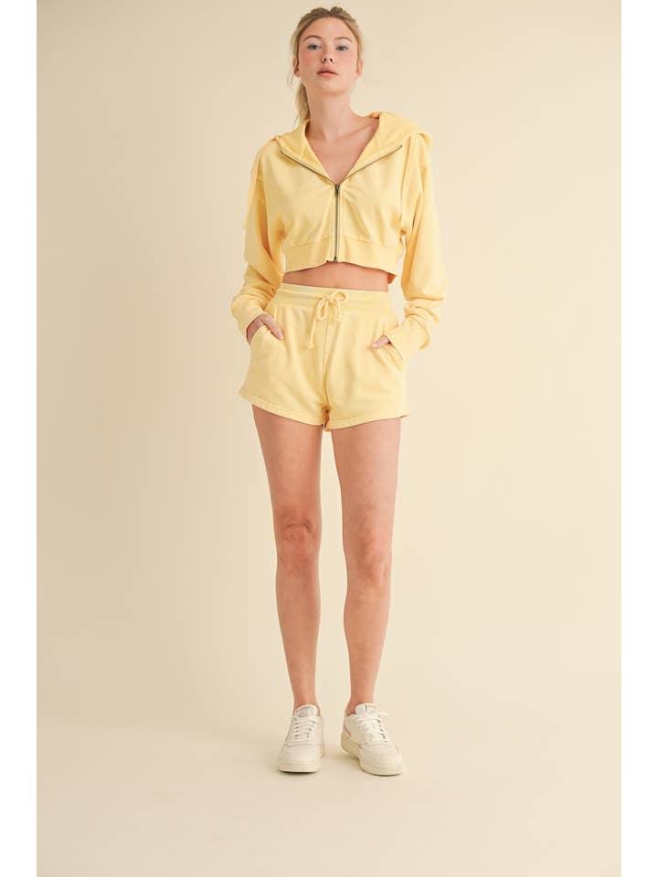 KIMBERLY C - Wholesale Korte broeken - Dames - Mineral Wash Shorts1