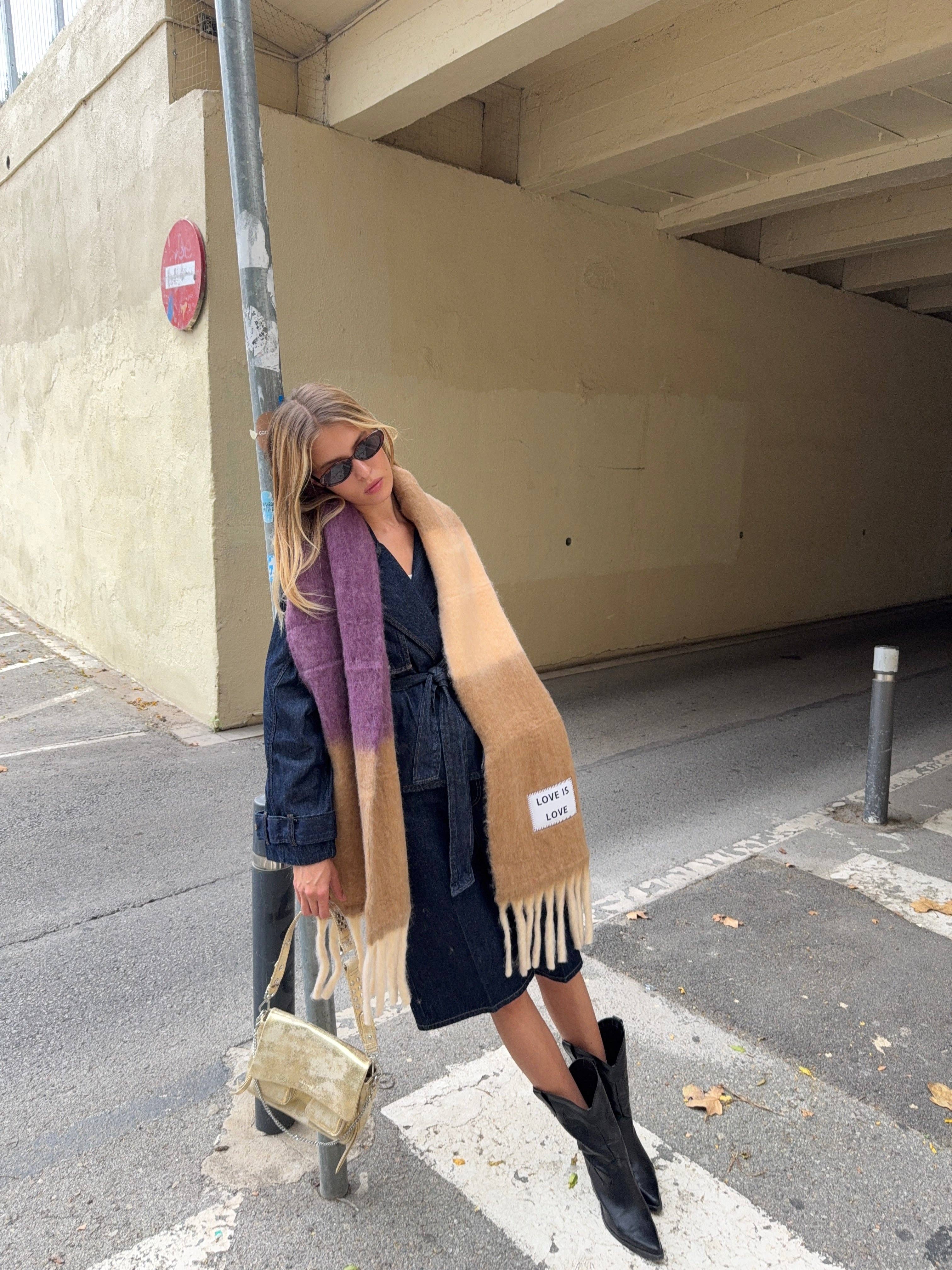 Verb to do - Wholesale Scarf - Women's - Maxibufanda Love is love2