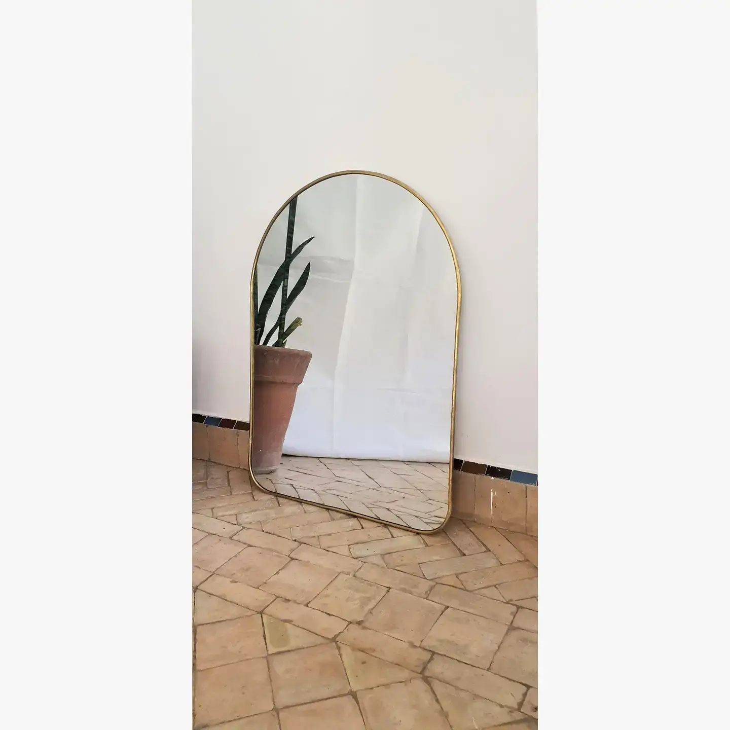 libitiishop - Wholesale Wall Mirror - Handmade brass wall mirror - Door shape1