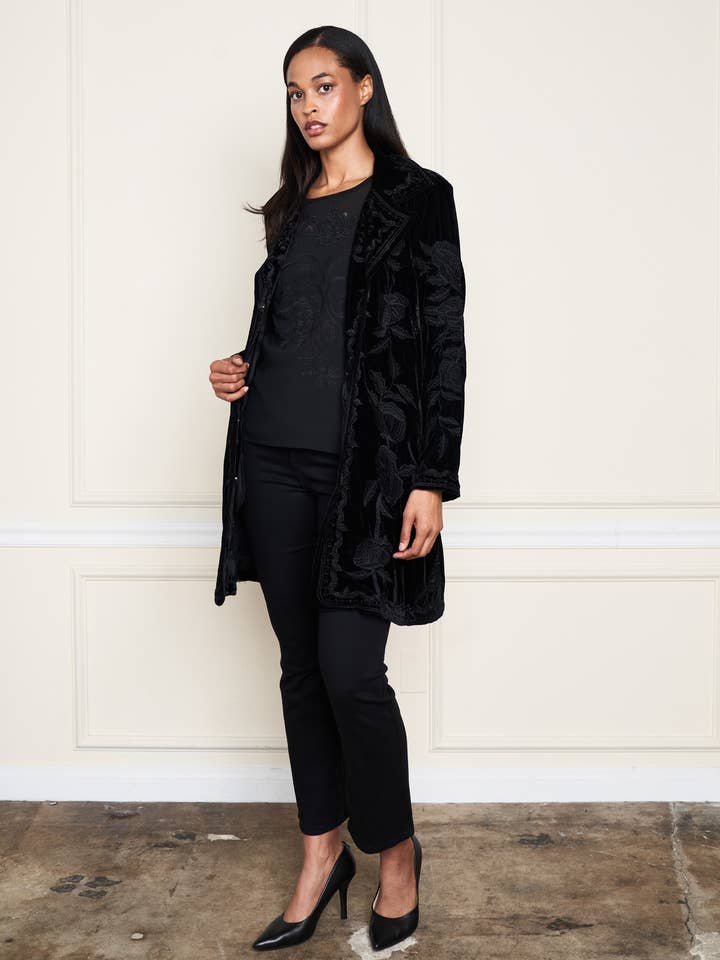 Paparazzi - Wholesale Jacket - Women's - XY-8176 Stretch Velvet Button Tonal Embroidered Jacket1