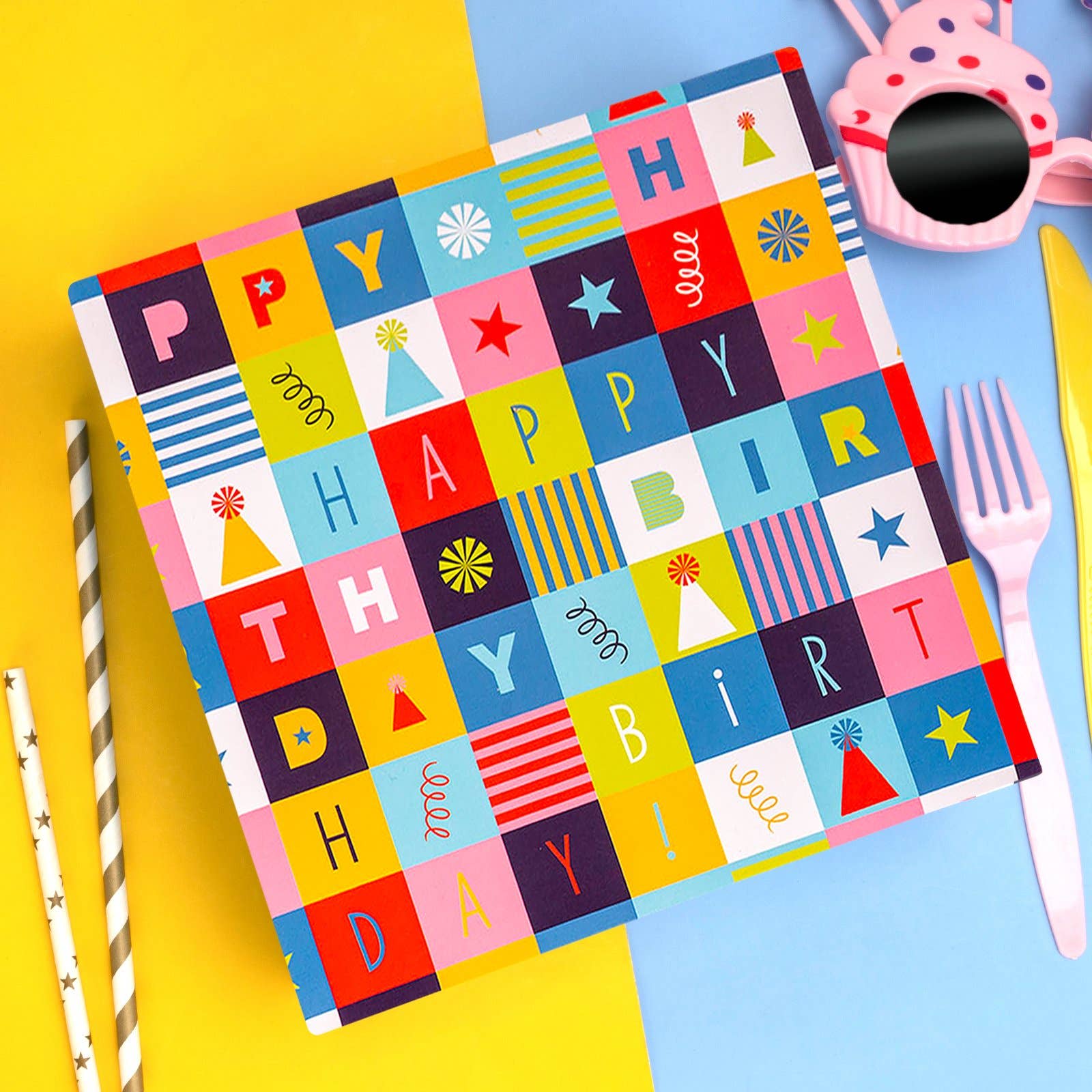 LA Ribbons Wholesale – Engroshandel Gaveæske – 20 cm x 20 cm x 10 cm sammenklappelig gaveæske med 2 stk. hvidt silkepapir og magnetisk firkantet klaplåg | Firkantet blokering6