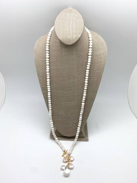 Ellinor Clasp Necklace - white moonstone for wholesale by In2 design