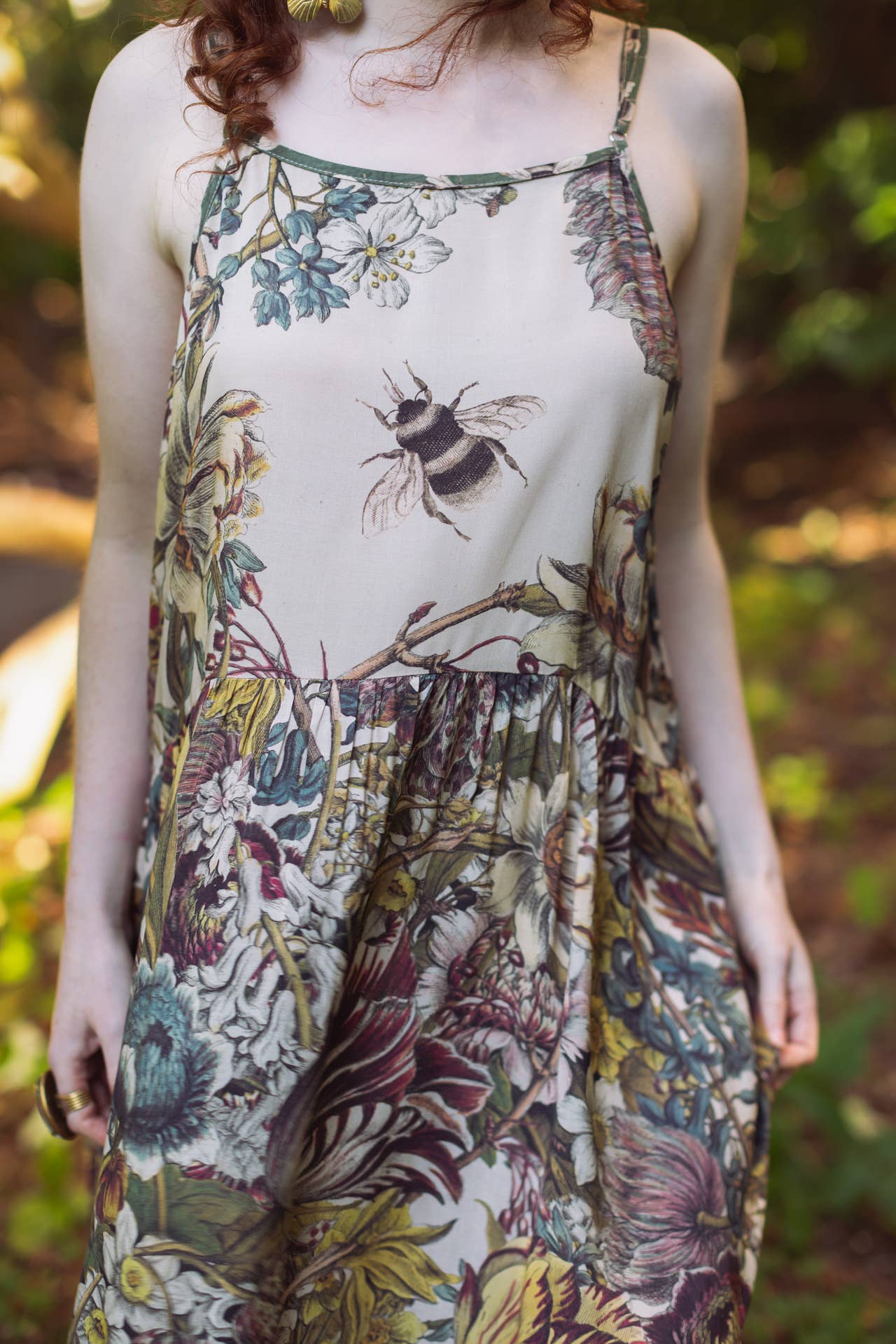 Market of Stars (USA) - Wholesale Dress - Women's - Love Grows Wild Bohéme Long Maxi Slip Dress w/ Bees Floral2