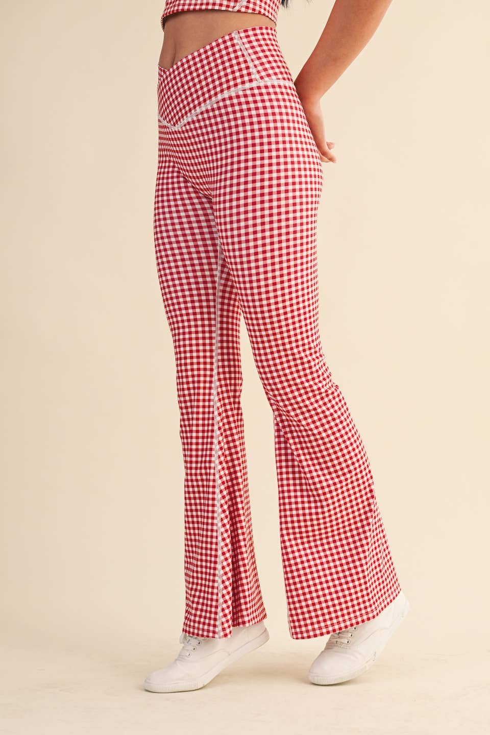 KIMBERLY C – Engroshandel Sports-/loungeleggings – til kvinder – Gingham Print Højtaljede Crossover Flare Leggings20