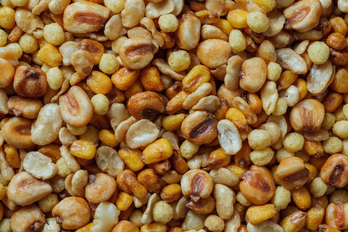 Müix Snacks - Wholesale Nuts - Rustic Corn & Nuts Mix 6.3oz2