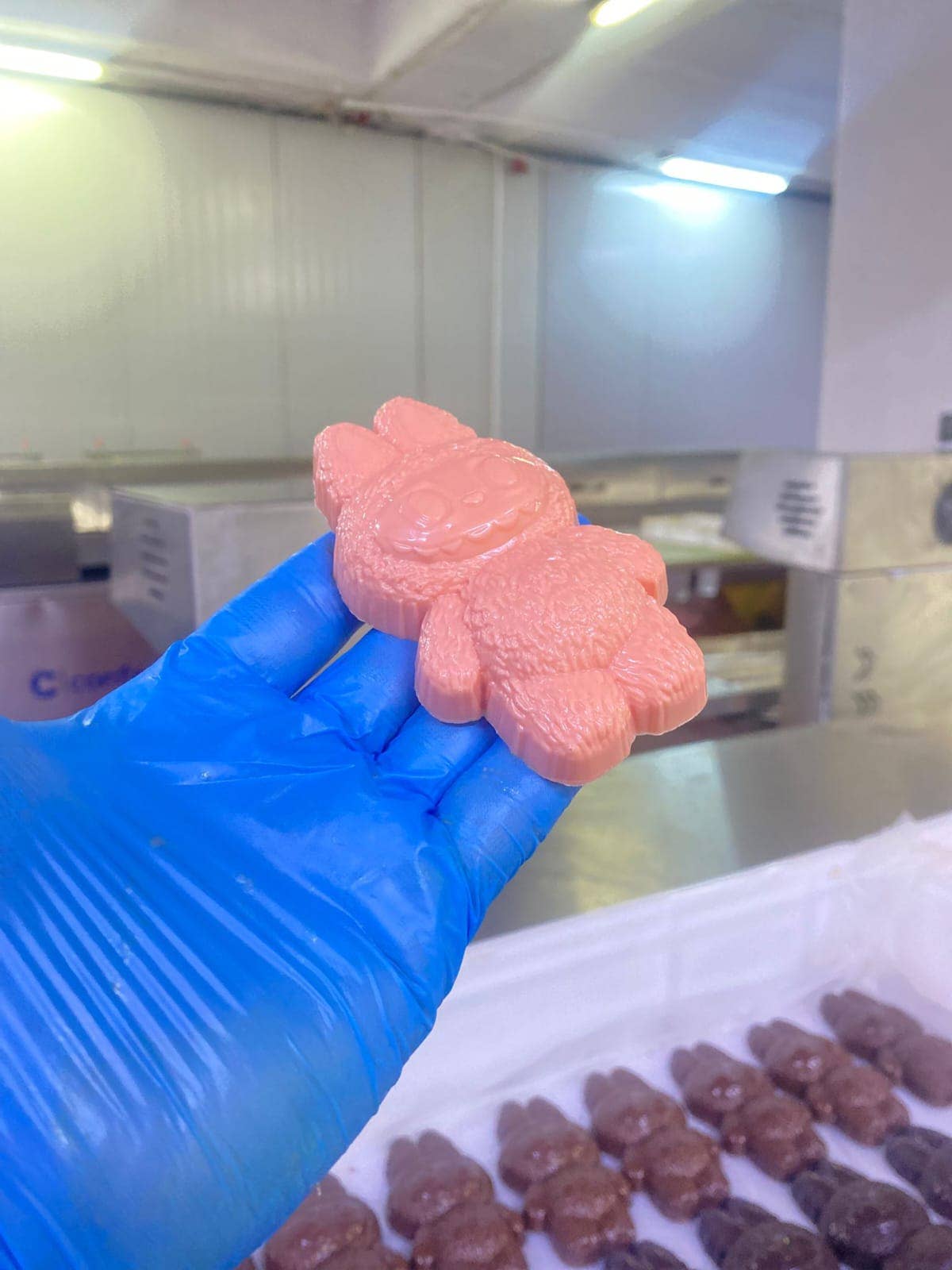 Aladdin – wholesale Chocolate bar – Fix Chocolate Mystery Bunny  Turkish Limited Edition Treat4