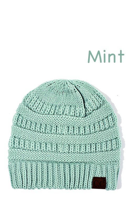 Oblige by G – Großhandel Beanie – Damen – Klassische Strickmütze mit C.C.-Etikett HAT-20A31